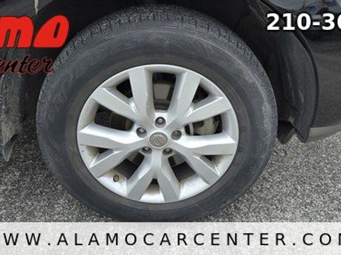 Used 2013 Nissan Murano SV w/ Value Pkg FWD image 12