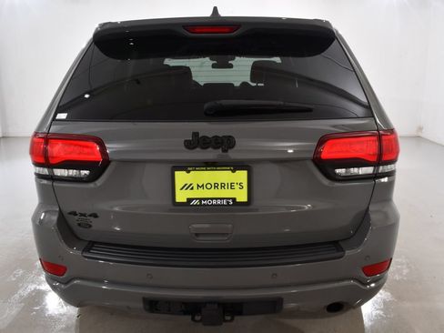 Used 2021 Jeep Grand Cherokee Laredo X AWD/4WD image 13