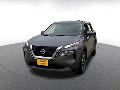 Used 2023 Nissan Rogue SV AWD/4WD image 7