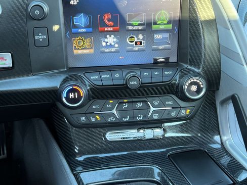 Used 2018 Chevrolet Corvette Grand Sport image 19