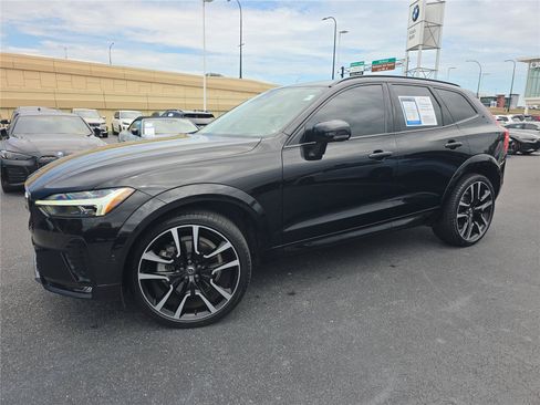Used 2023 Volvo XC60 B6 Ultimate AWD/4WD image 27