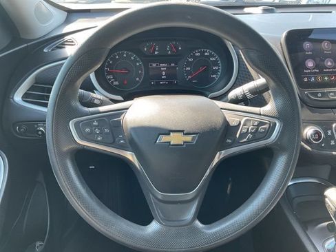 Used 2023 Chevrolet Malibu LT FWD image 21