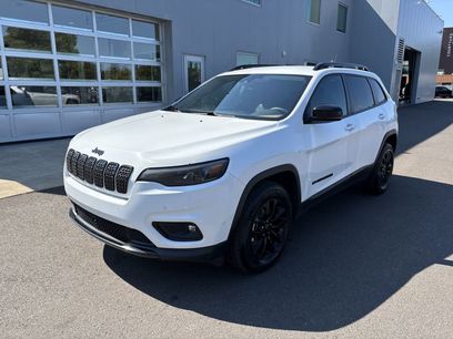 Certified 2023 Jeep Cherokee Altitude Lux