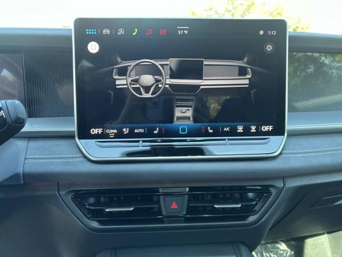 New 2026 Volkswagen Tiguan SE R-Line FWD image 25