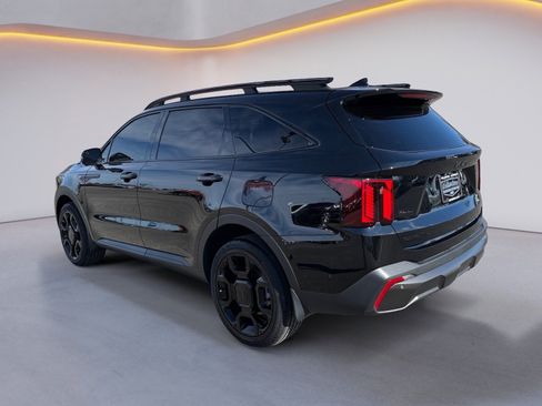 Used 2025 Kia Sorento SX image 5