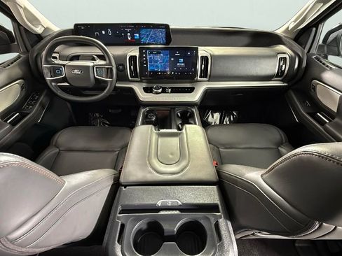 Used 2025 Ford Expedition Max Active image 18