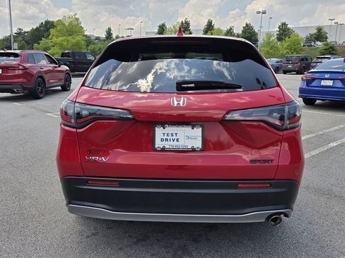 Used 2025 Honda HR-V Sport image 7