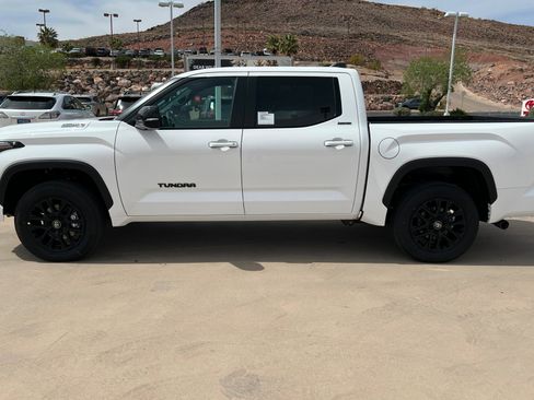 New 2026 Toyota Tundra Limited AWD/4WD image 2