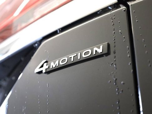 New 2026 Volkswagen Atlas SE image 37