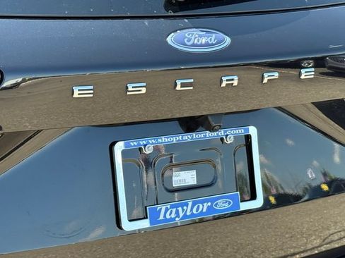 Used 2024 Ford Escape Active AWD/4WD image 29