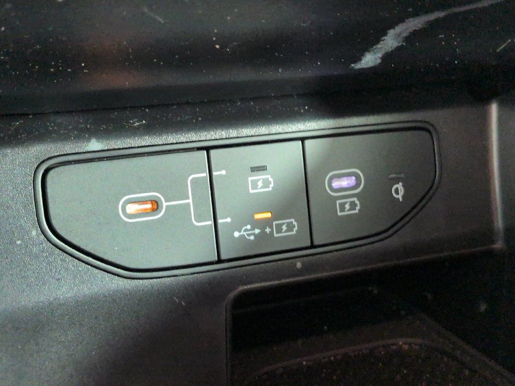 Used 2025 Kia Sorento EX AWD/4WD image 34
