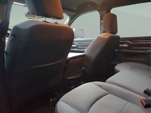 Used 2024 RAM 3500 Big Horn image 5