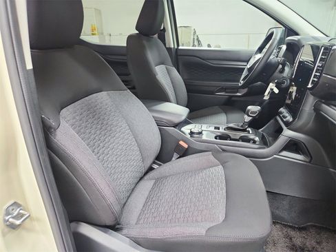 New 2025 Ford Ranger XLT w/ Equipment Group 301A High image 38