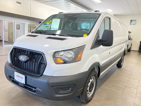New 2026 Ford Transit 250 Low Roof w/ Load Area Protection Package RWD image 4