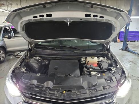 Used 2019 Chevrolet Traverse LT w/ LT Premium Package AWD/4WD image 30