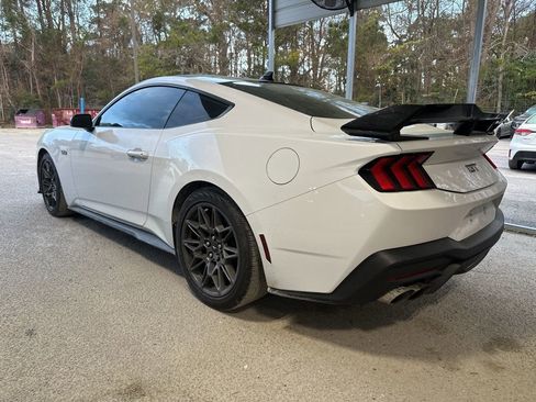 Used 2024 Ford Mustang GT Premium w/ GT Performance Package image 4