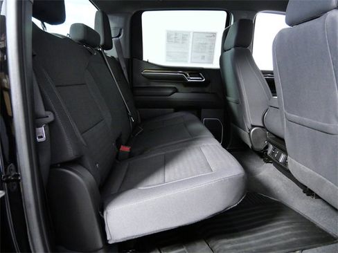 Used 2024 Chevrolet Silverado 1500 LT image 12