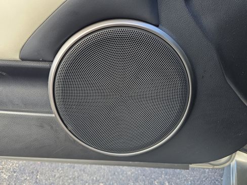 Used 2023 Lexus RC 350 F Sport image 13