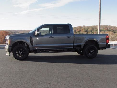 New 2026 Ford F350 Lariat w/ Black Appearance Package AWD/4WD image 4