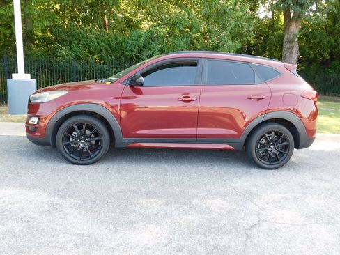 Used 2019 Hyundai Tucson Night FWD image 2