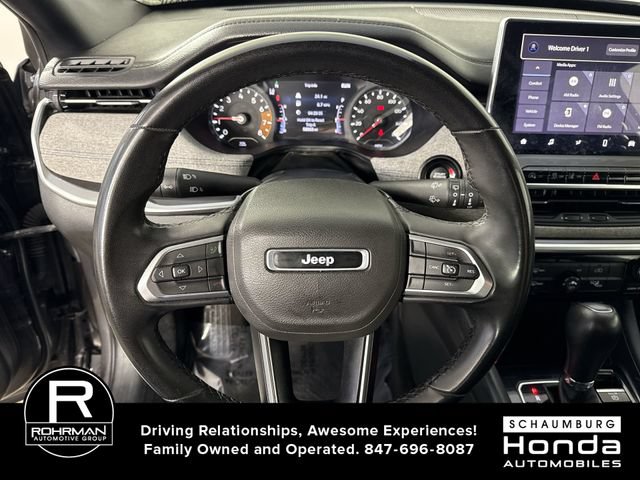 Used 2023 Jeep Compass Latitude w/ Sun and Sound Group AWD/4WD image 11