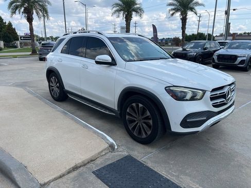Used 2020 Mercedes-Benz GLE 350 4MATIC image 3