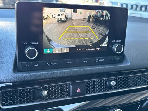 Used 2023 Honda Civic Sport image 28