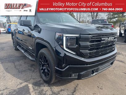 Used 2023 GMC Sierra 1500 Elevation w/ Preferred Package