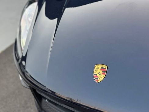 Certified 2022 Porsche Macan S AWD/4WD image 40