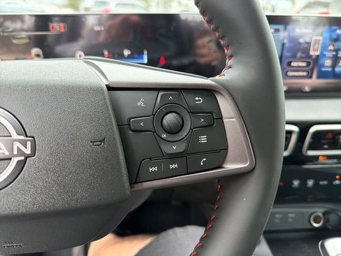 New 2026 Nissan Sentra SR w/ Floor Mat Package image 20