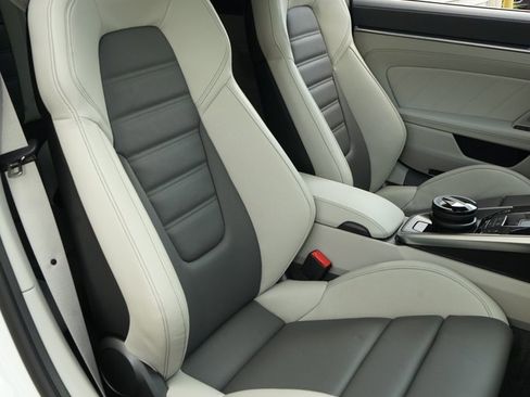 Used 2024 Porsche 911 Turbo S image 4