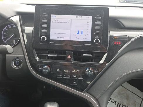 Used 2023 Toyota Camry SE w/ Convenience Package FWD image 25