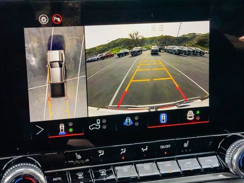 New 2026 GMC Canyon Elevation RWD image 21
