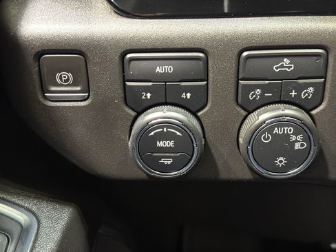 Used 2023 Chevrolet Silverado 1500 LT w/ LPO, Dark Essentials Package AWD/4WD image 31