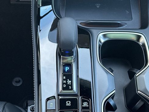 New 2026 Lexus NX 450h+ F Sport image 25