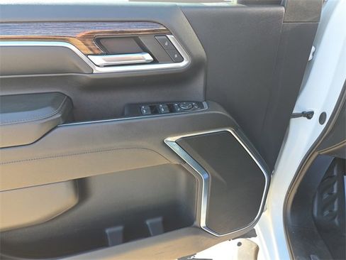Used 2024 GMC Sierra 3500 SLE image 22