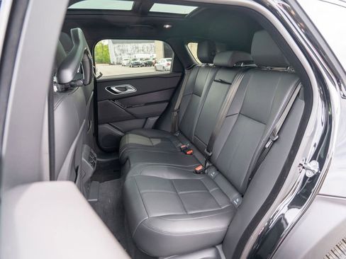 New 2026 Land Rover Range Rover Velar Dynamic SE image 22