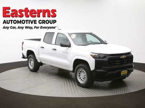 Used 2024 Chevrolet Colorado W/T RWD image 46