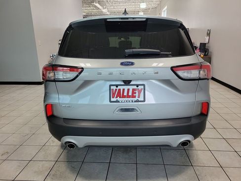 Used 2022 Ford Escape SEL image 14