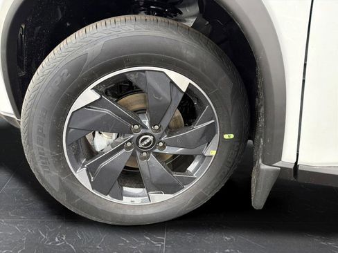 New 2026 Nissan Rogue SV w/ Cold Weather Package image 30