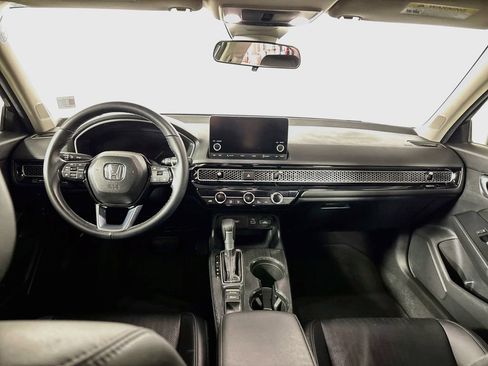 Used 2024 Honda Civic EX-L image 12