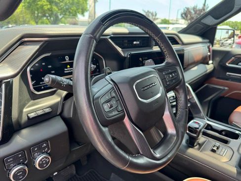 Used 2023 GMC Sierra 1500 Denali Ultimate AWD/4WD image 15