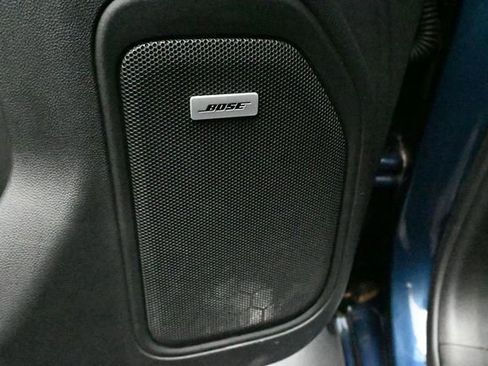 Used 2020 GMC Sierra 1500 AT4 w/ AT4 Premium Package AWD/4WD image 13