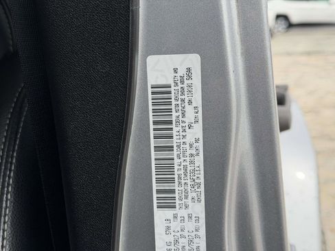 Used 2016 Jeep Wrangler Unlimited Rubicon w/ Dual Top Group image 15