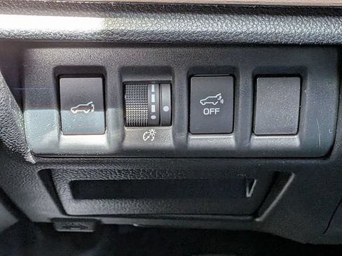 Used 2024 Subaru Outback Touring XT AWD/4WD image 18