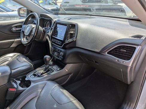 Used 2021 Jeep Cherokee Limited AWD/4WD image 26