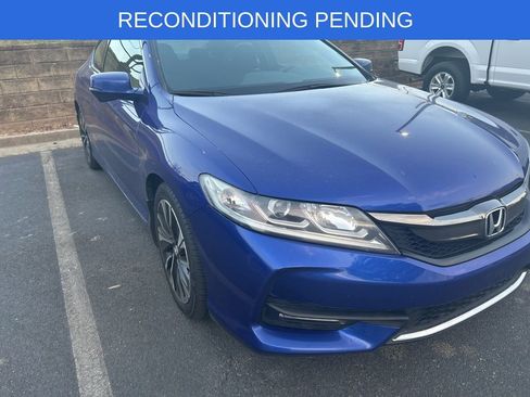 Used 2016 Honda Accord EX image 2