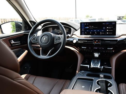 Certified 2026 Acura MDX FWD w/ Technology Package image 22