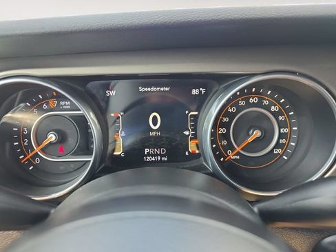 Used 2018 Jeep Wrangler Unlimited Sport S AWD/4WD image 21