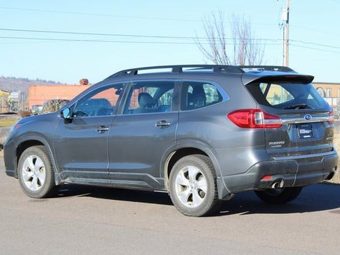 Used 2019 Subaru Ascent 8-Passenger image 4